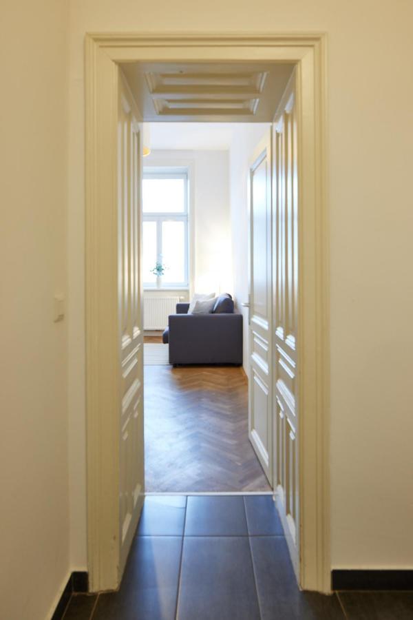 Self-Check-In & Perfect Metro Connection I Apartamento Viena Exterior foto