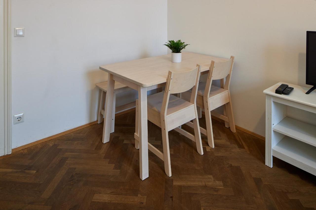Self-Check-In & Perfect Metro Connection I Apartamento Viena Exterior foto