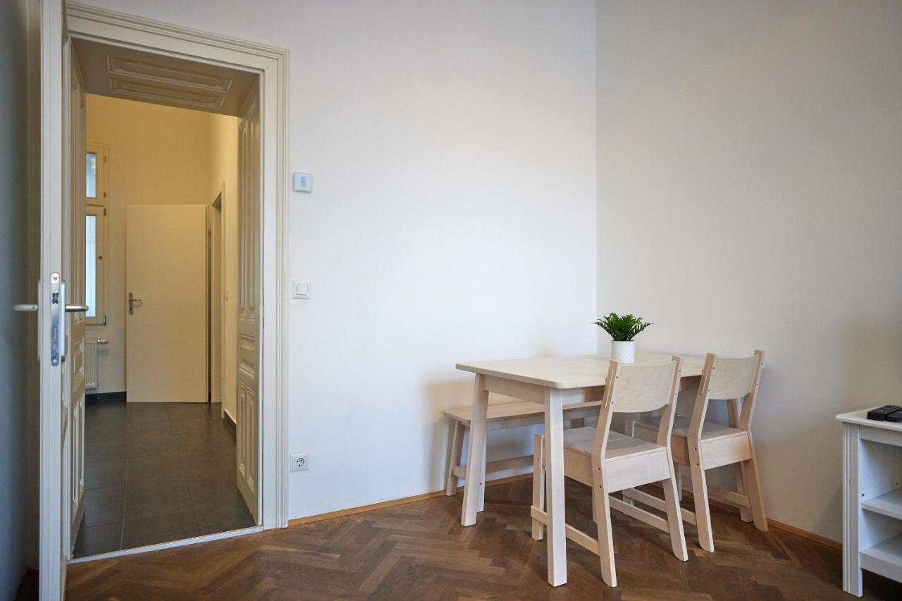 Self-Check-In & Perfect Metro Connection I Apartamento Viena Exterior foto
